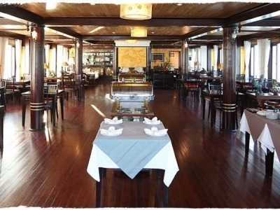 du-thuyen-jasmine-restaurant3