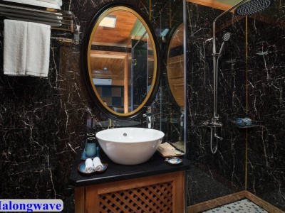 3.Maya-Bathroom_1