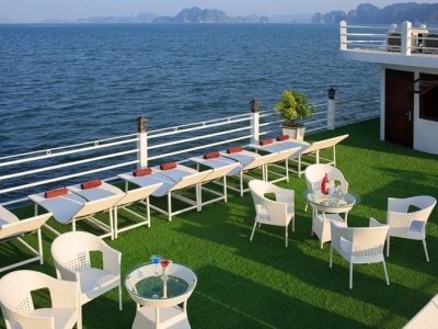 du-thuyen-silver-sea-sundeck-(2)