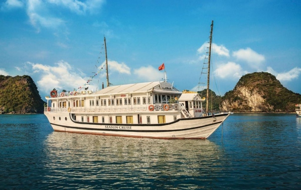 Tour Du Thuyền Seasun 2 Ngày 1 Đêm